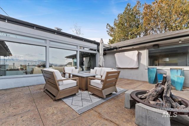 4814 W Roberts Rd, Boise, ID 83705