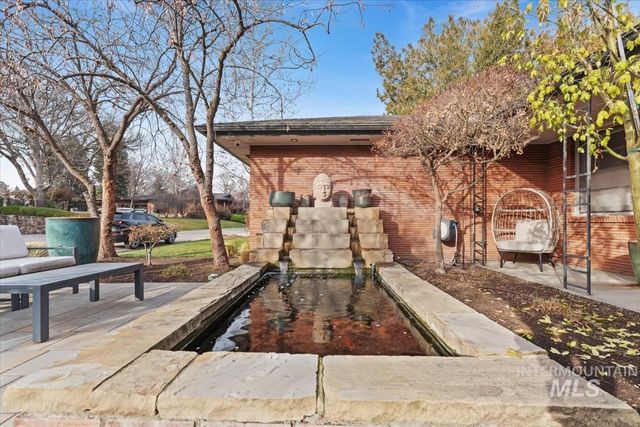 4814 W Roberts Rd, Boise, ID 83705