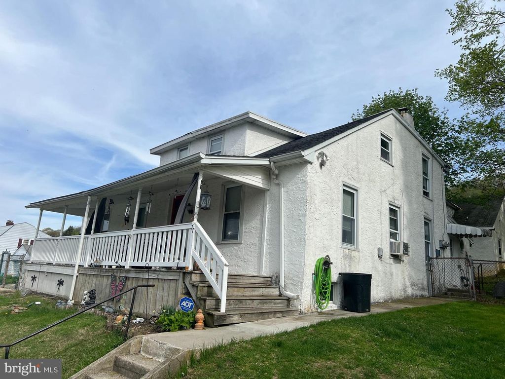 77 KIRBY ST, Coatesville, PA 19320