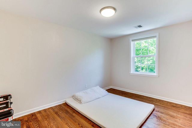 258 BURGESS AVE, Alexandria, VA 22305