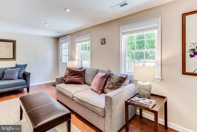 258 BURGESS AVE, Alexandria, VA 22305