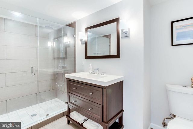 258 BURGESS AVE, Alexandria, VA 22305