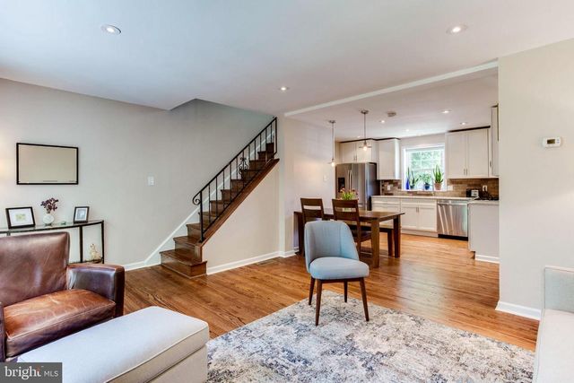 258 BURGESS AVE, Alexandria, VA 22305