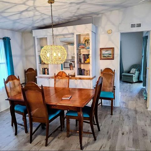 831 RIVER VIEW LANE, Tarpon Springs, FL 34689