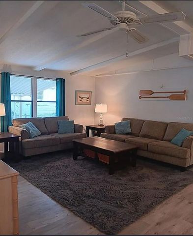 831 RIVER VIEW LANE, Tarpon Springs, FL 34689