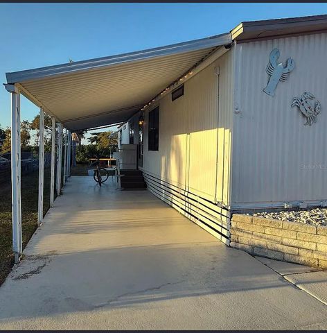 831 RIVER VIEW LANE, Tarpon Springs, FL 34689