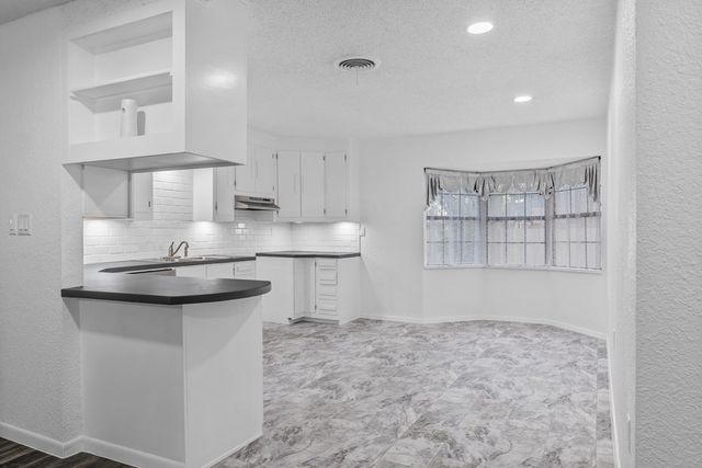 6321 Benefield, Odessa, TX 79762