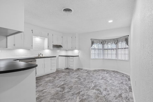 6321 Benefield, Odessa, TX 79762