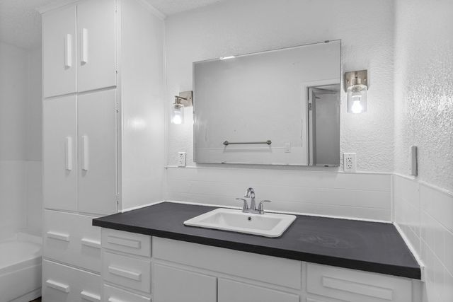 6321 Benefield, Odessa, TX 79762