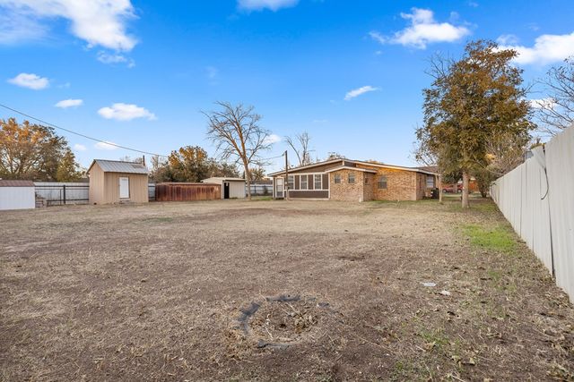 6321 Benefield, Odessa, TX 79762