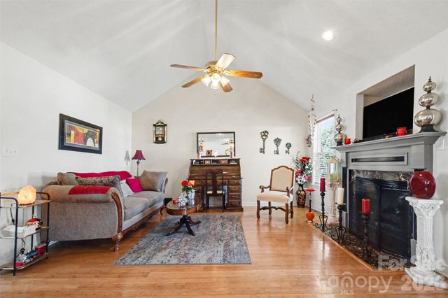 4008 Woodleigh Drive, Rock Hill, SC 29732