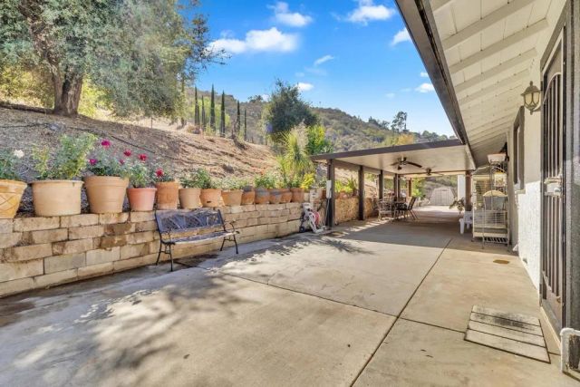 33922 Lilac Rd, Valley Center, CA 92082