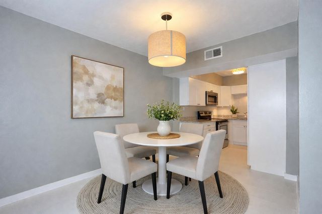 2601 Bellefontaine Street A101, Houston, TX 77025