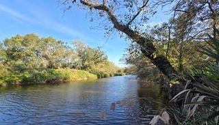 000 Bayou Road, Danbury, TX 77534