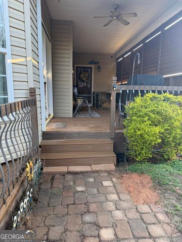 2458 Post Road, Cleveland, GA 30528