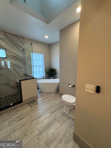 2458 Post Road, Cleveland, GA 30528