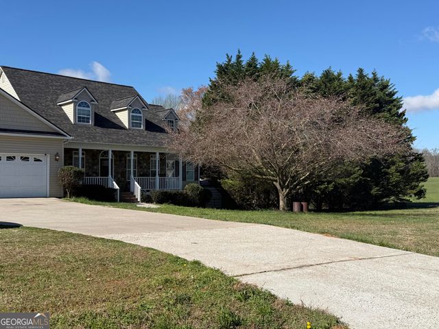 2458 Post Road, Cleveland, GA 30528