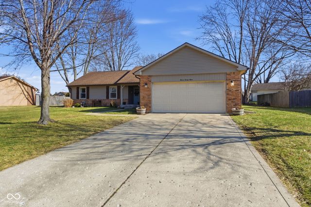 1127 Waterford Drive, Greenwood, IN 46142