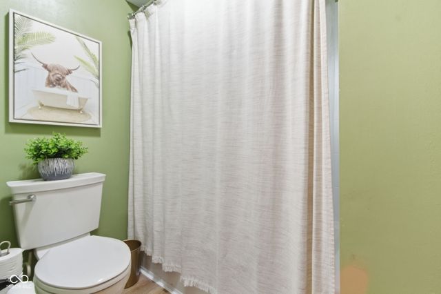 1127 Waterford Drive, Greenwood, IN 46142