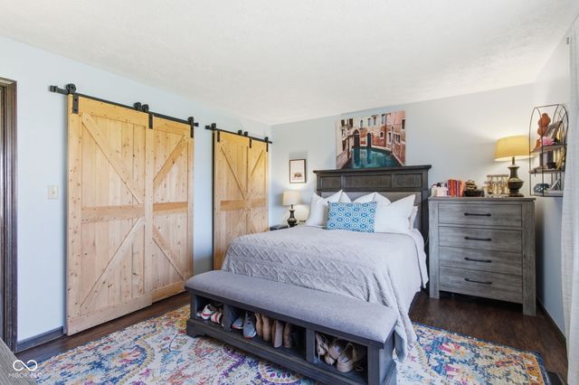 1127 Waterford Drive, Greenwood, IN 46142