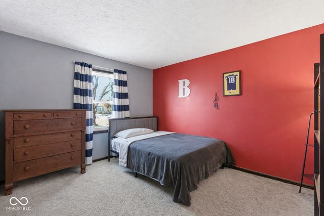 1127 Waterford Drive, Greenwood, IN 46142