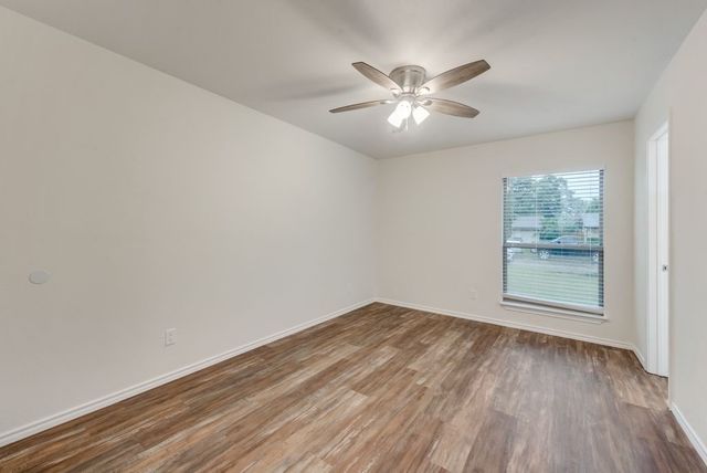 901 Hudson Drive, Garland, TX 75043