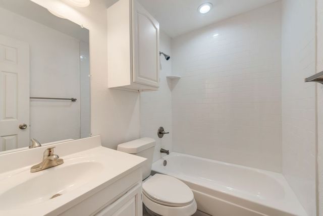 901 Hudson Drive, Garland, TX 75043