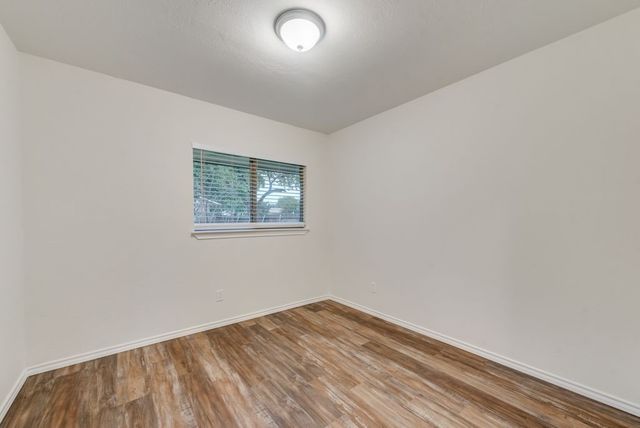 901 Hudson Drive, Garland, TX 75043