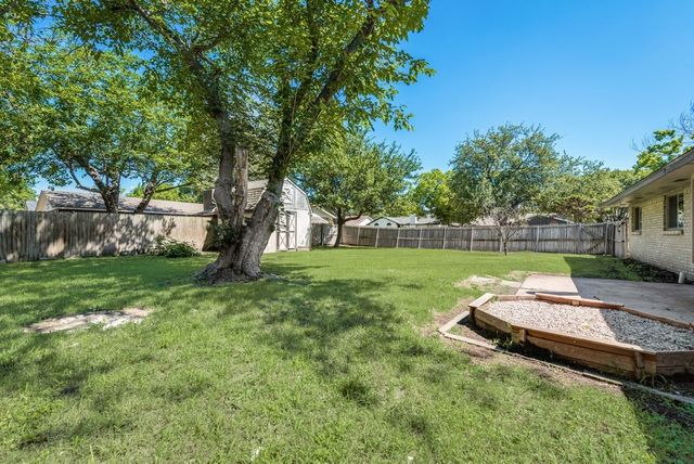 901 Hudson Drive, Garland, TX 75043