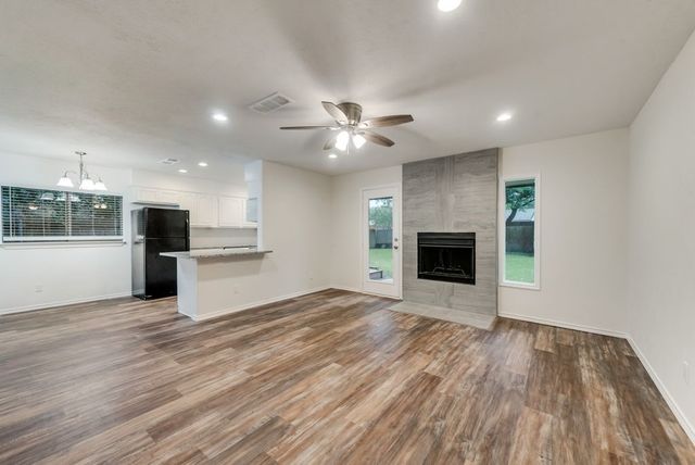 901 Hudson Drive, Garland, TX 75043