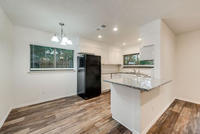 901 Hudson Drive, Garland, TX 75043