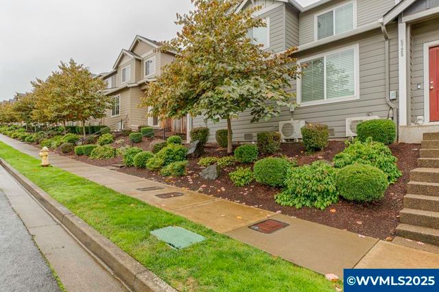 5727 Joynak St, Salem, OR 97306