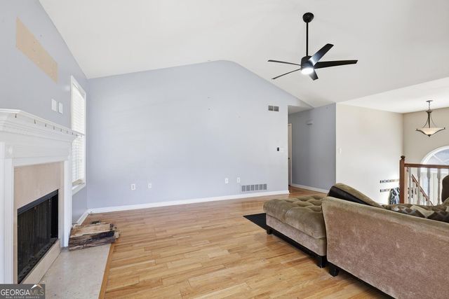 35 N Beckman Court, Dallas, GA 30132