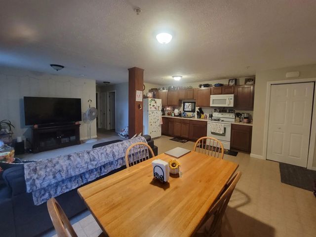 213 South Main Street, Franklin, NH 03235