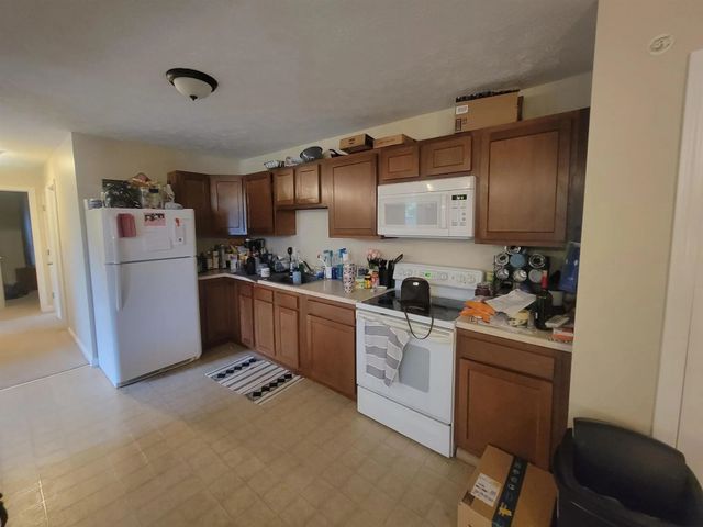 213 South Main Street, Franklin, NH 03235