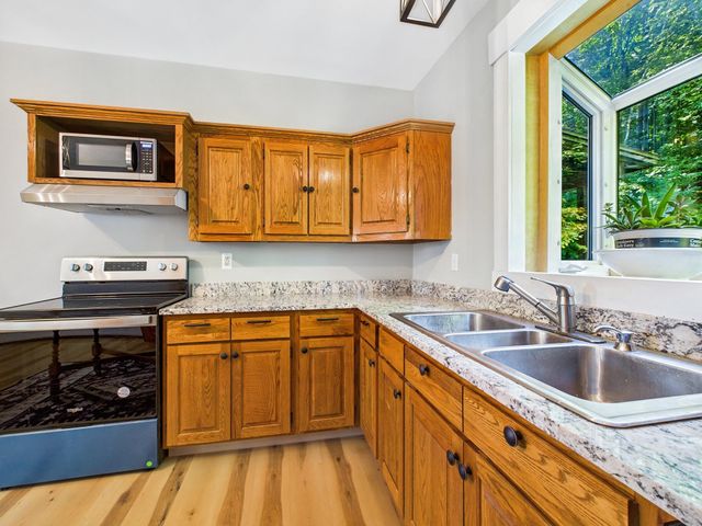 30 Spring Street, Colebrook, NH 03576