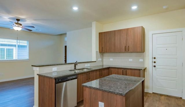 656-660 Wheatfield Drive, Venus, TX 76084
