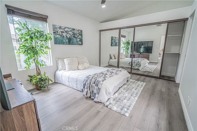 22942 Banyan Place, Saugus, CA 91390