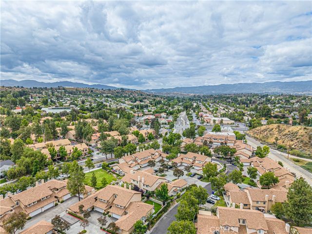 22942 Banyan Place, Saugus, CA 91390