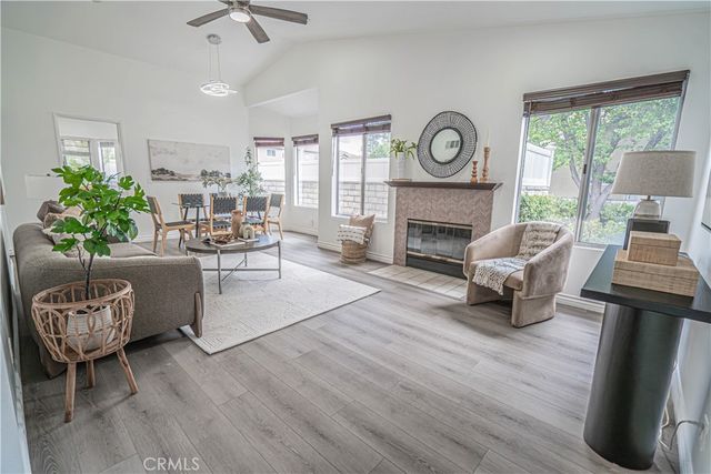 22942 Banyan Place, Saugus, CA 91390