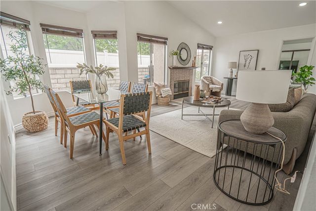 22942 Banyan Place, Saugus, CA 91390