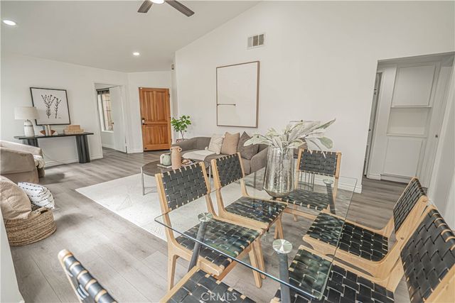 22942 Banyan Place, Saugus, CA 91390