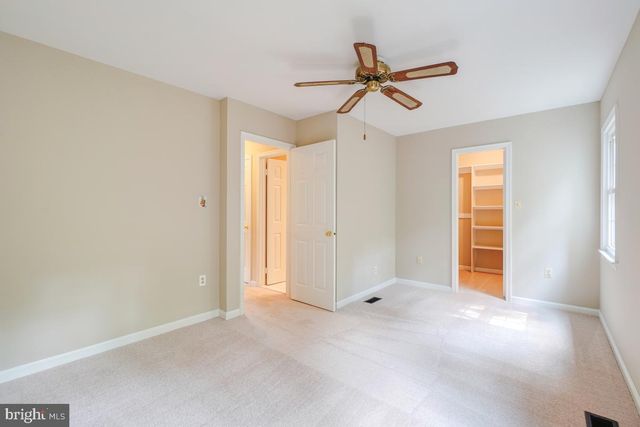 5717 EDGEWATER OAK CT, Burke, VA 22015