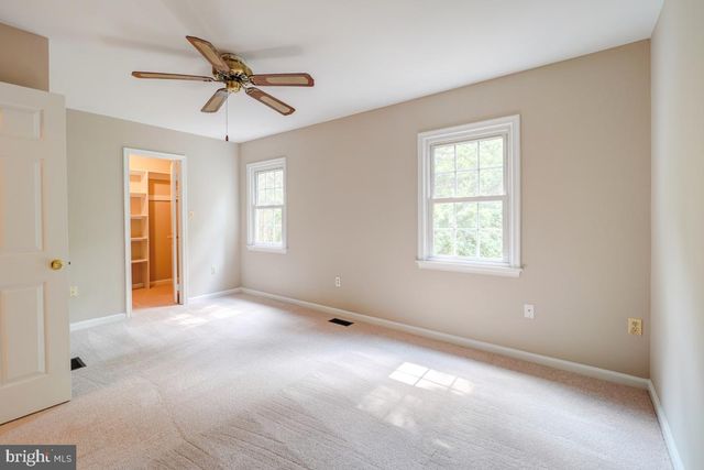 5717 EDGEWATER OAK CT, Burke, VA 22015