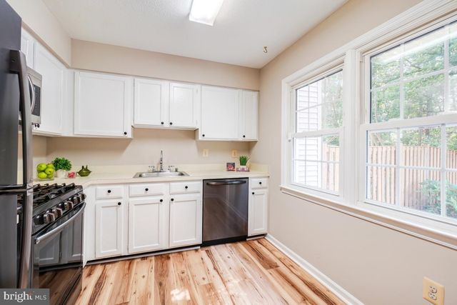 5717 EDGEWATER OAK CT, Burke, VA 22015