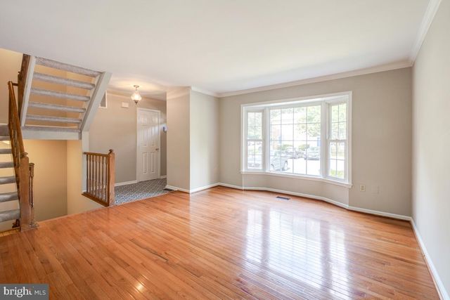 5717 EDGEWATER OAK CT, Burke, VA 22015