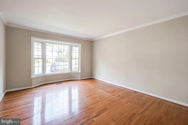 5717 EDGEWATER OAK CT, Burke, VA 22015