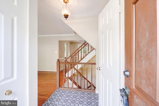 5717 EDGEWATER OAK CT, Burke, VA 22015