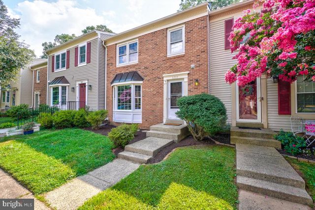 5717 EDGEWATER OAK CT, Burke, VA 22015