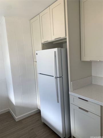 3121 Paliuli Street D, Honolulu, HI 96816